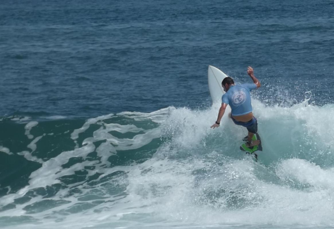 Llanes Surfcamp & Hostel Eksteriør bilde