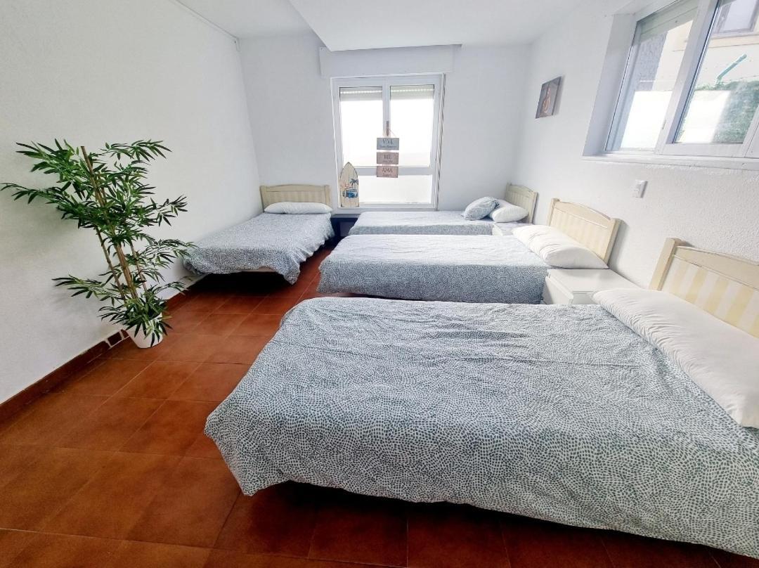Llanes Surfcamp & Hostel Eksteriør bilde